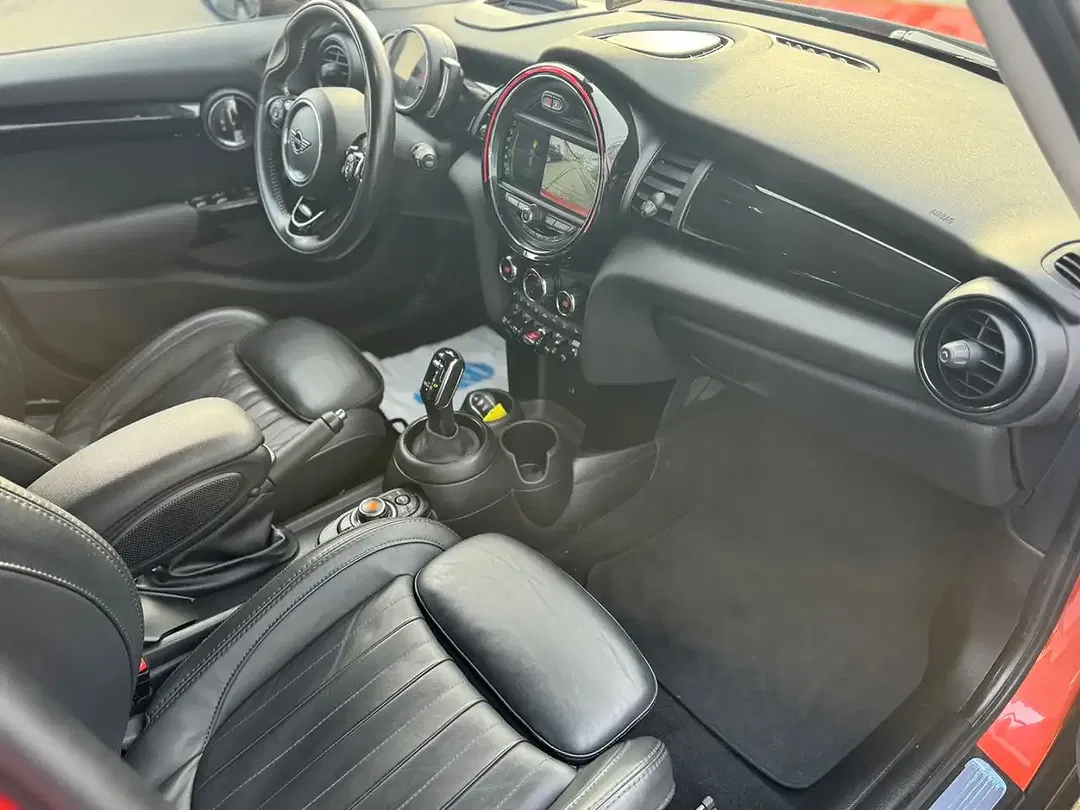 MINI Cooper - Thumbnail 9