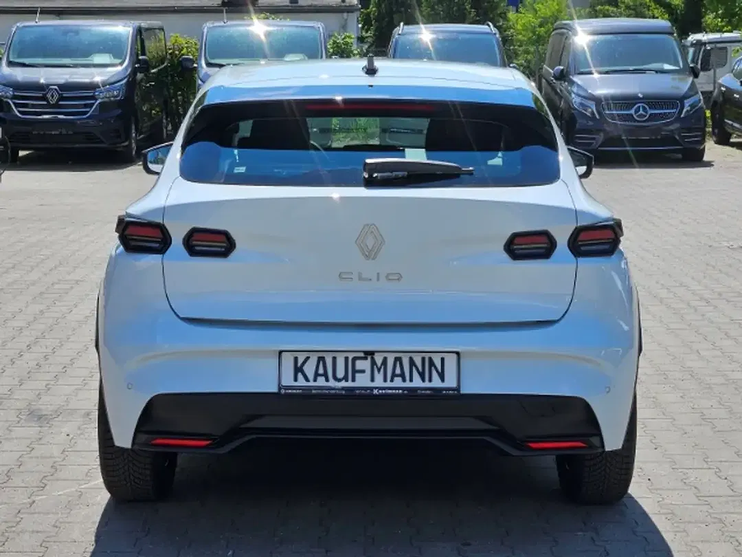 Renault Clio - Thumbnail 5