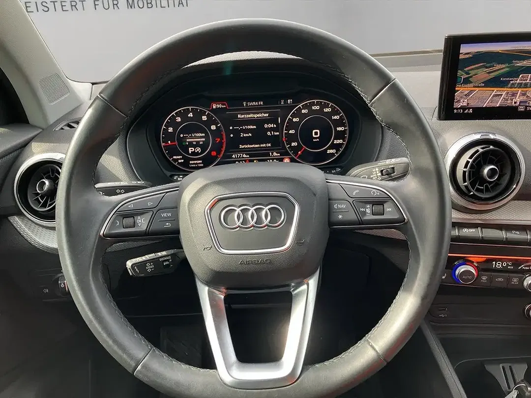 Audi Q2 - Thumbnail 12