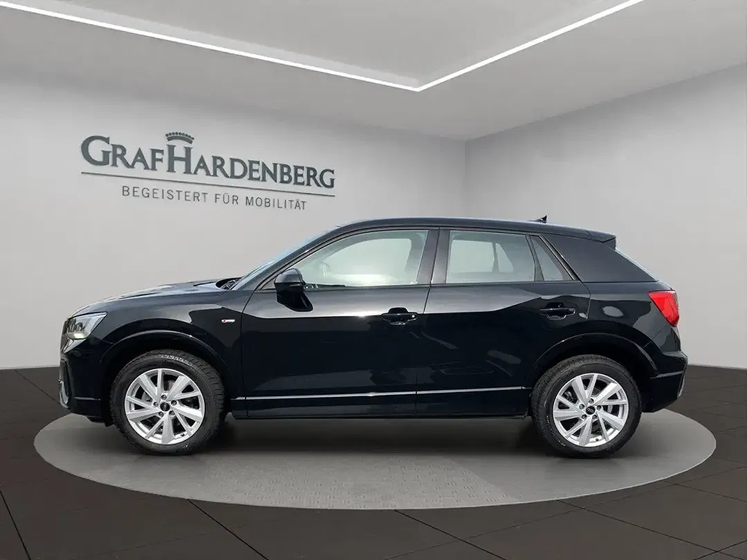 Audi Q2 - Thumbnail 2