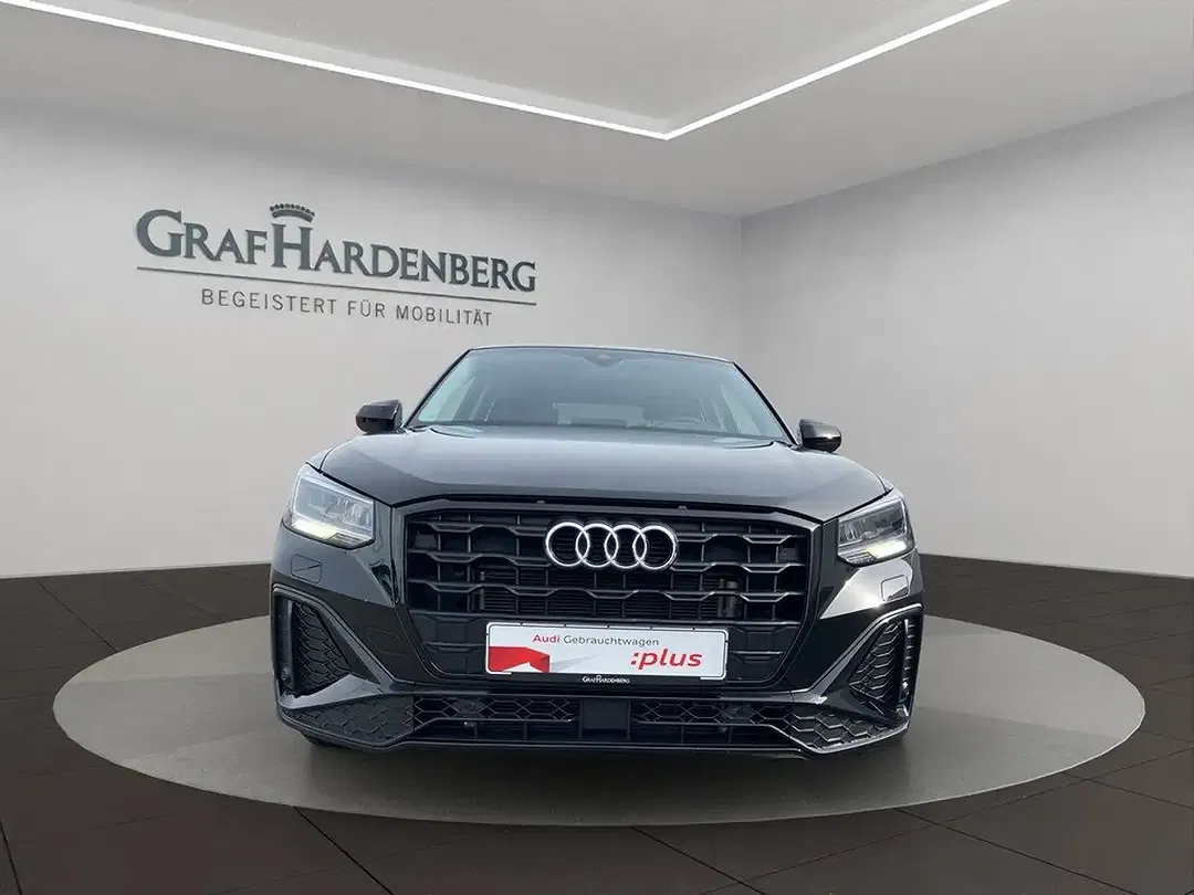 Audi Q2 - Thumbnail 9