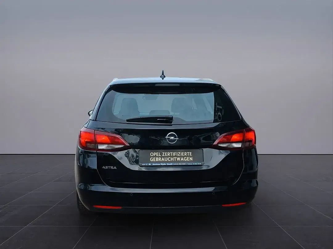 Opel Astra - Thumbnail 9
