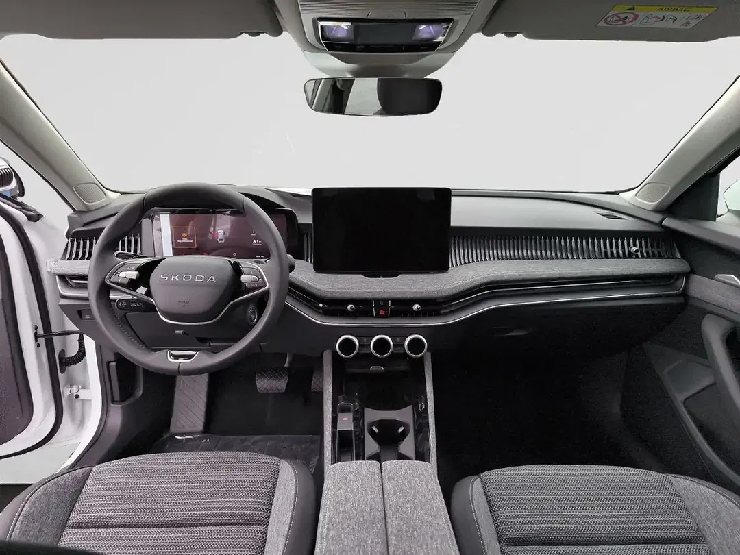 Skoda Superb - Thumbnail 10
