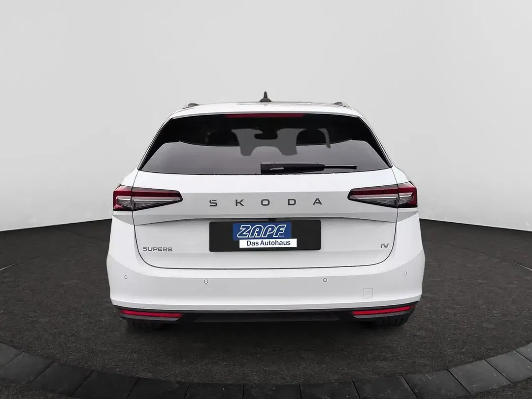 Skoda Superb - Thumbnail 4
