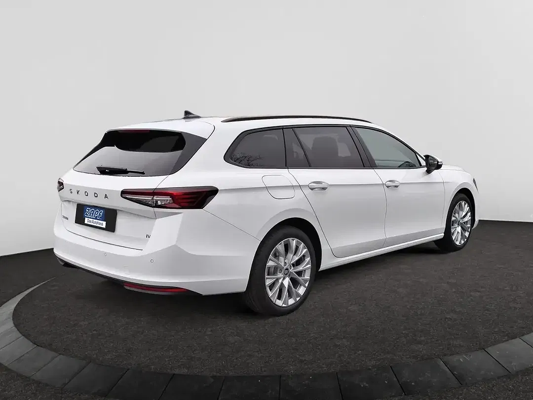 Skoda Superb - Thumbnail 5