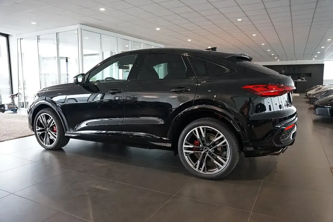Audi SQ5 - Thumbnail 2