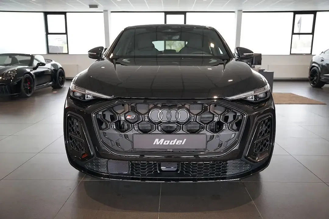 Audi SQ5 - Thumbnail 3
