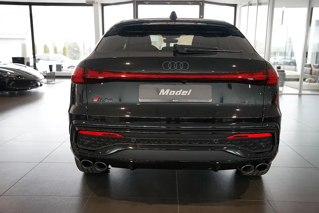 Audi SQ5 - Thumbnail 5