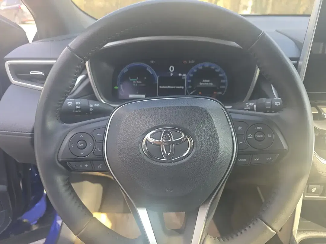 Toyota Corolla Cross - Thumbnail 11