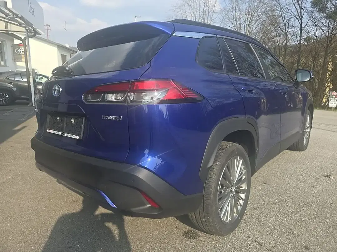 Toyota Corolla Cross - Thumbnail 7