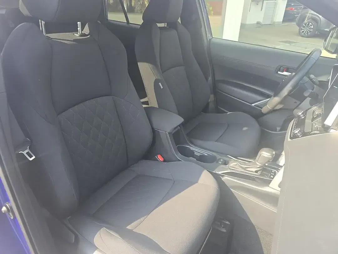 Toyota Corolla Cross - Thumbnail 9
