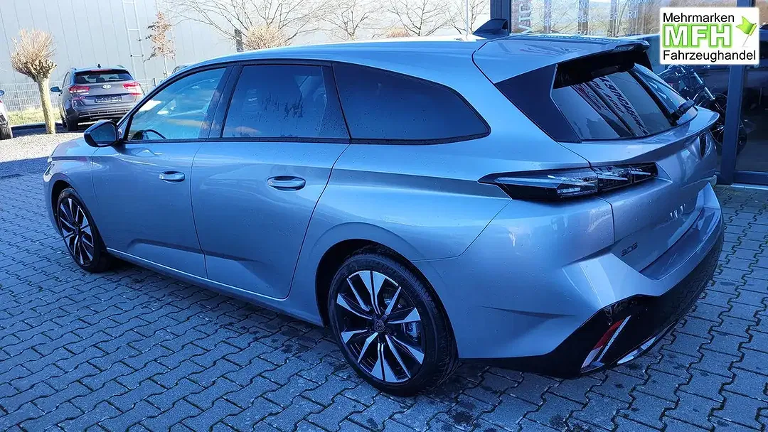 Peugeot 308 - Thumbnail 6