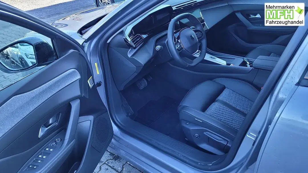 Peugeot 308 - Thumbnail 7