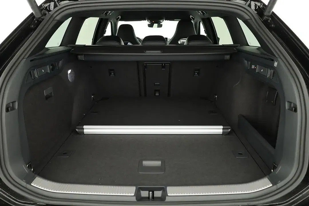 Volkswagen Passat Variant - Thumbnail 11