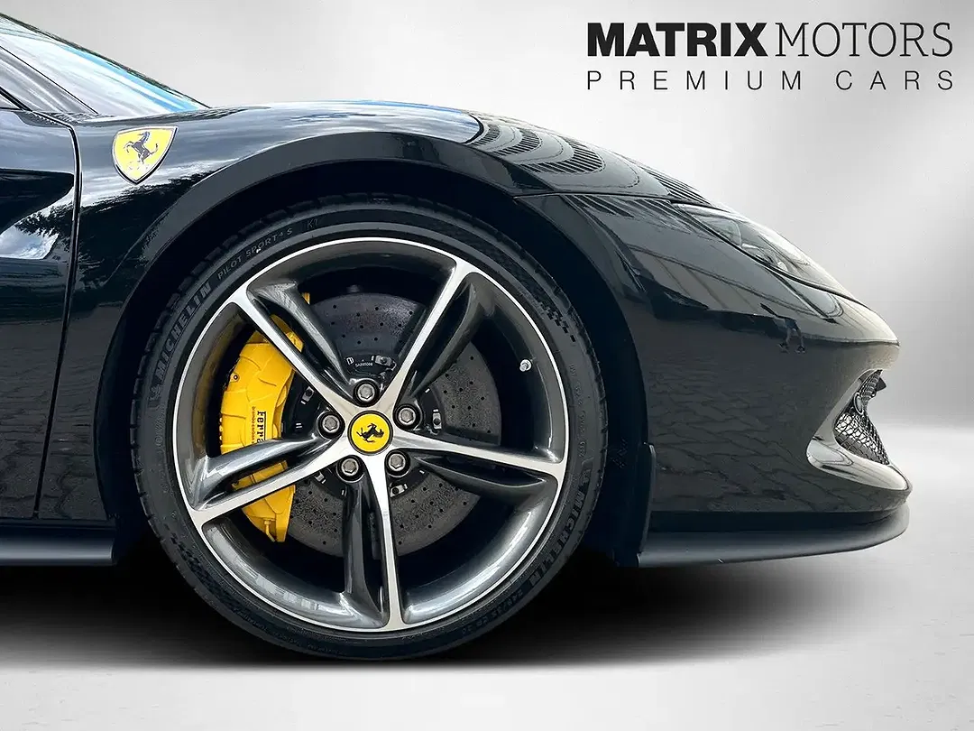 Ferrari 296 GTB - Thumbnail 17