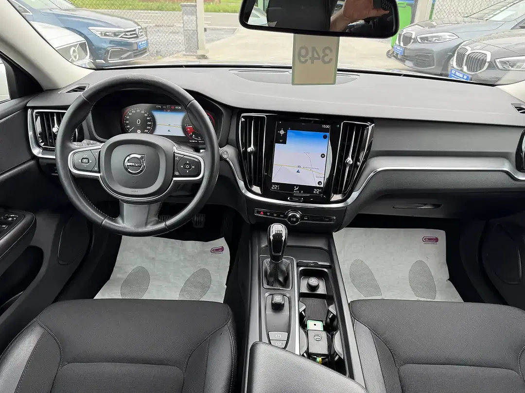 Volvo V60 - Thumbnail 26