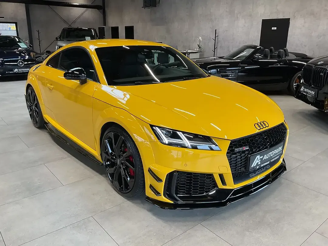 Audi TT RS - Thumbnail 3