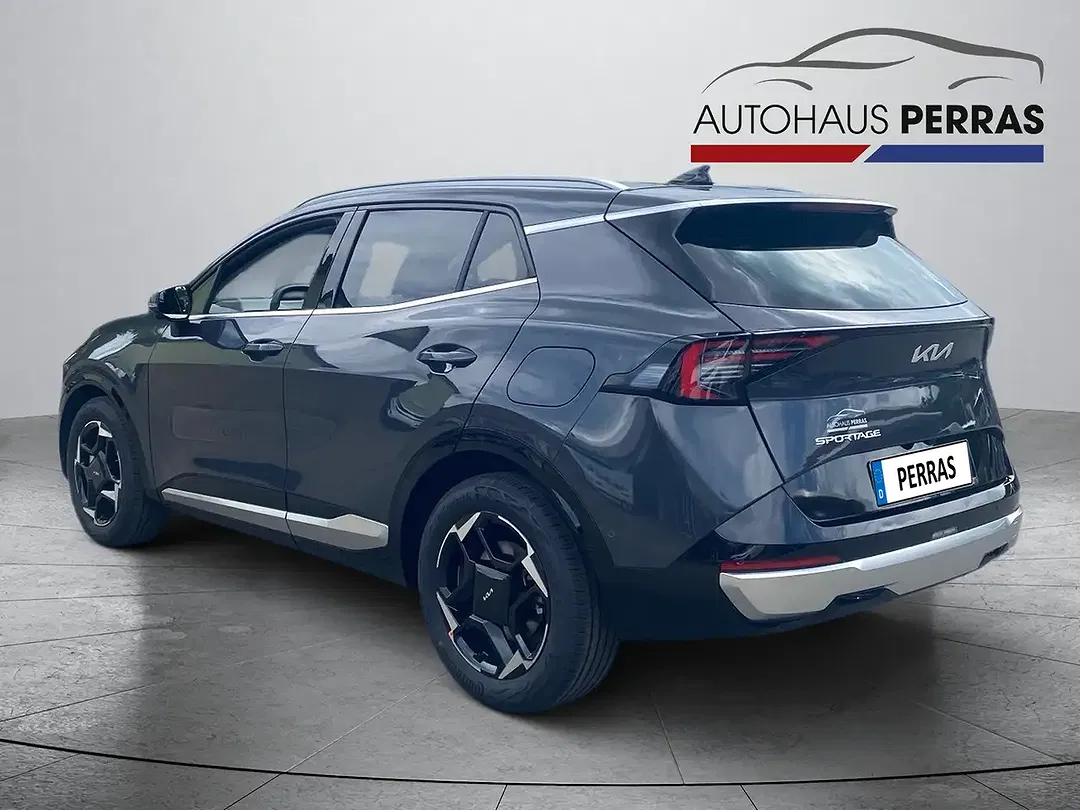 Kia Sportage - Thumbnail 4