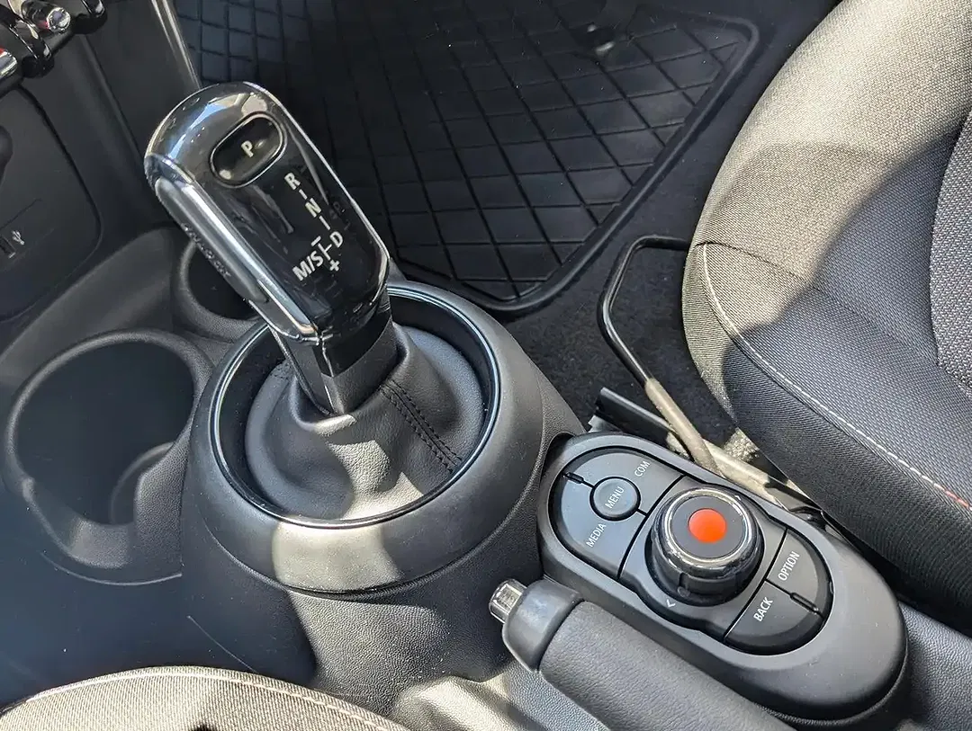 MINI Cooper - Thumbnail 14