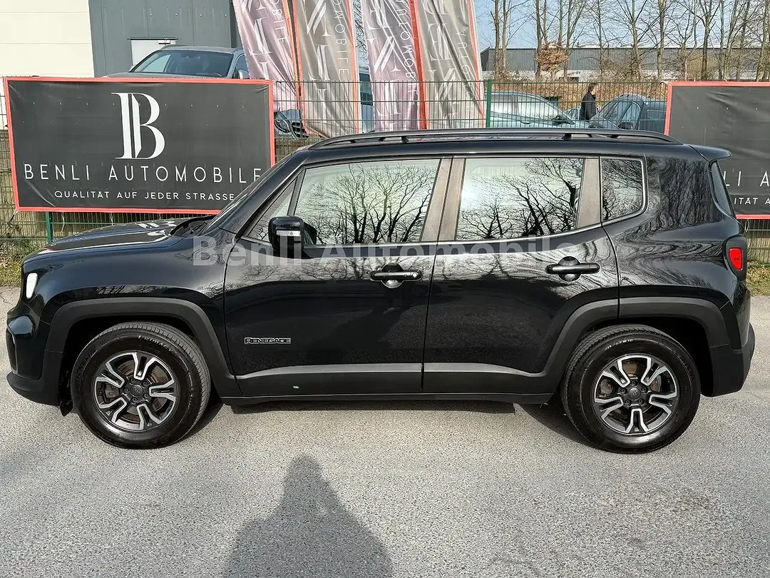 Jeep Renegade - Thumbnail 2