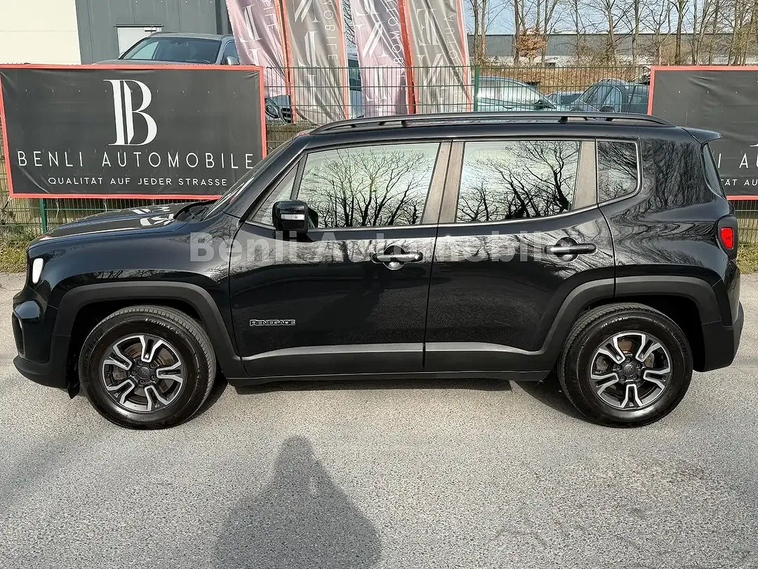 Jeep Renegade - Thumbnail 9