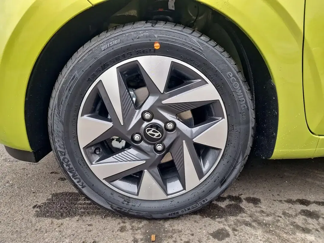 Hyundai i10 - Thumbnail 20