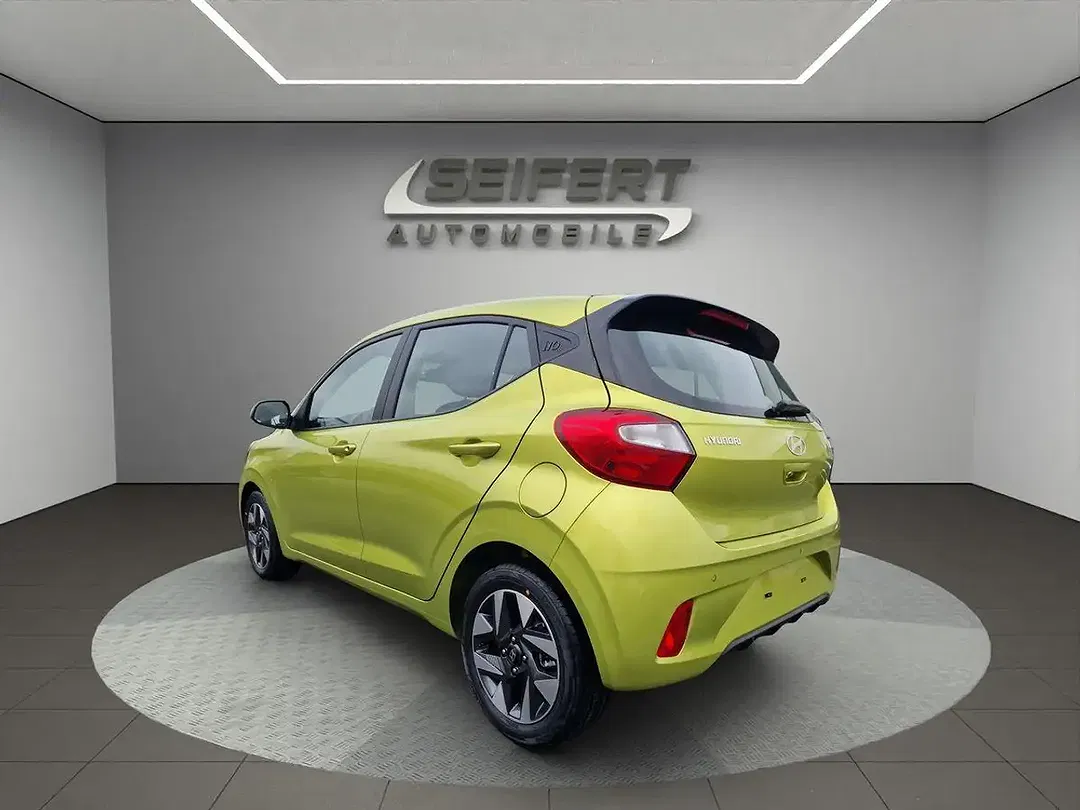 Hyundai i10 - Thumbnail 3