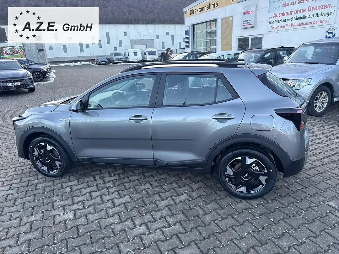 Kia Stonic - Thumbnail 8