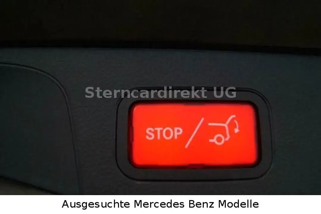 Mercedes-Benz C 300 - Thumbnail 14