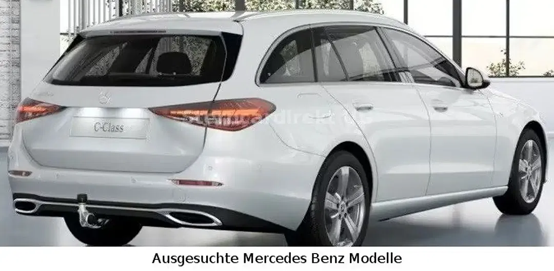 Mercedes-Benz C 300 - Thumbnail 2