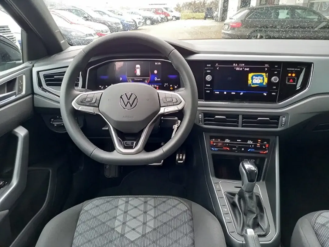 Volkswagen Polo - Thumbnail 12