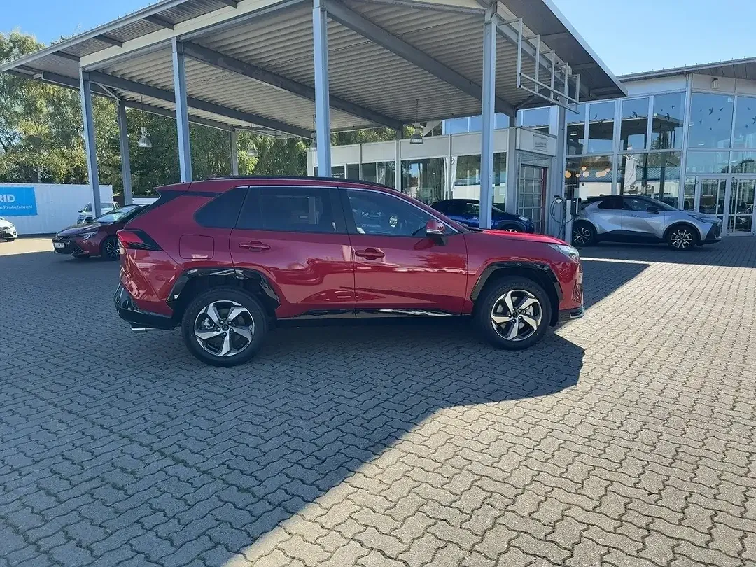 Toyota RAV 4 - Thumbnail 5