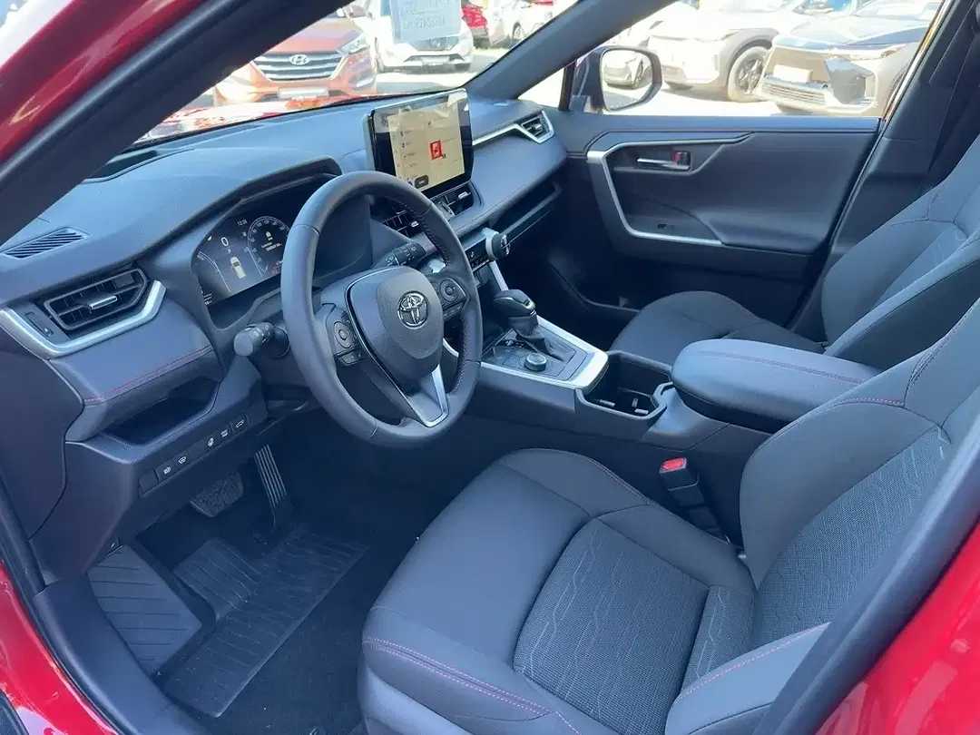 Toyota RAV 4 - Thumbnail 8