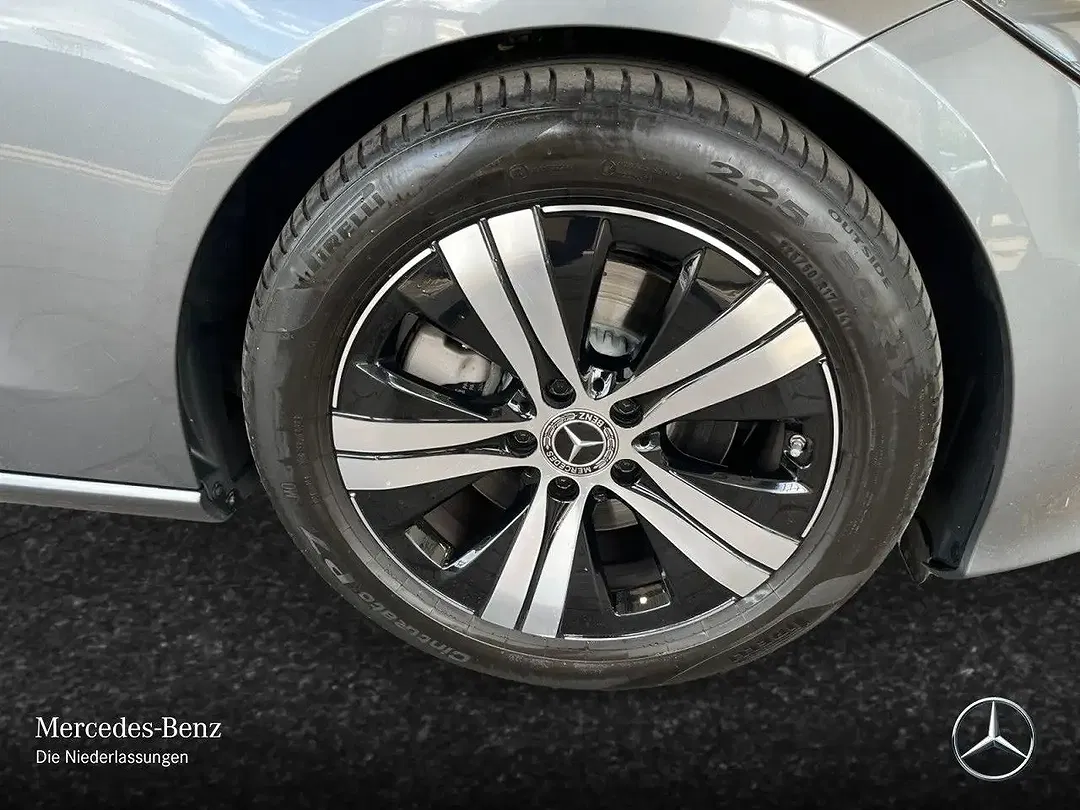 Mercedes-Benz C 200 - Thumbnail 5
