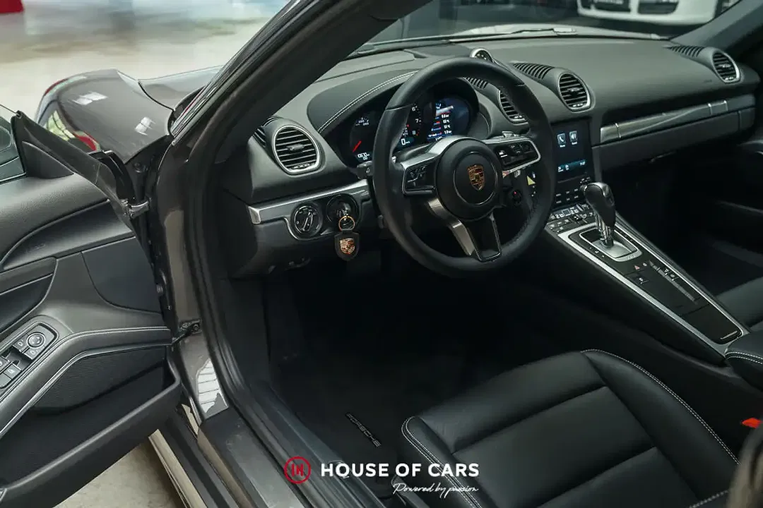 Porsche 718 Cayman - Thumbnail 14