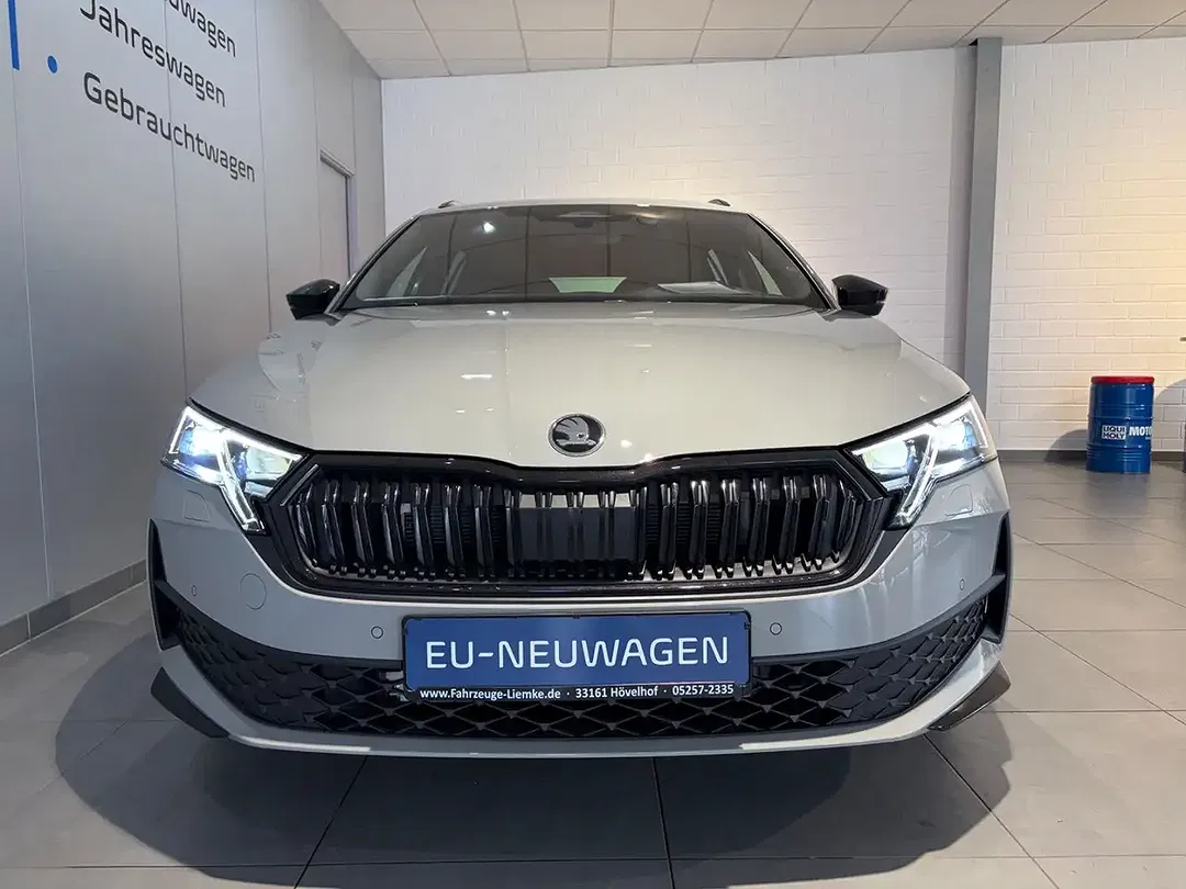 Skoda Octavia - Thumbnail 3