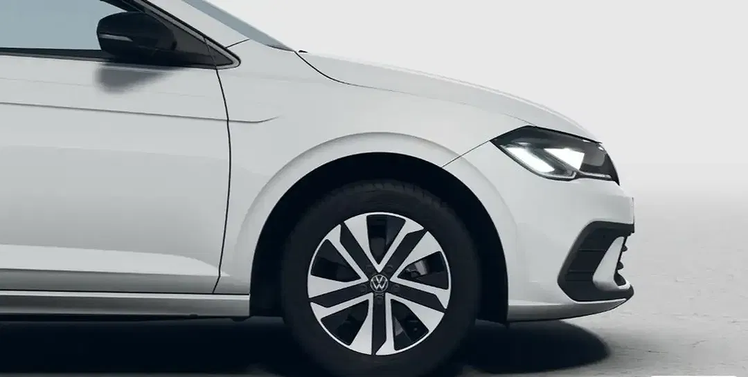 Volkswagen Polo - Thumbnail 6