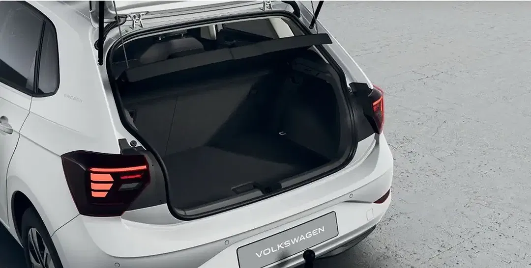 Volkswagen Polo - Thumbnail 8