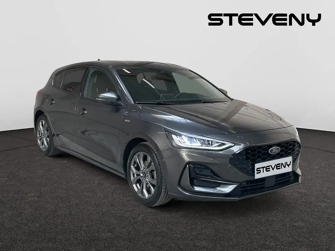 Ford Focus - Thumbnail 2