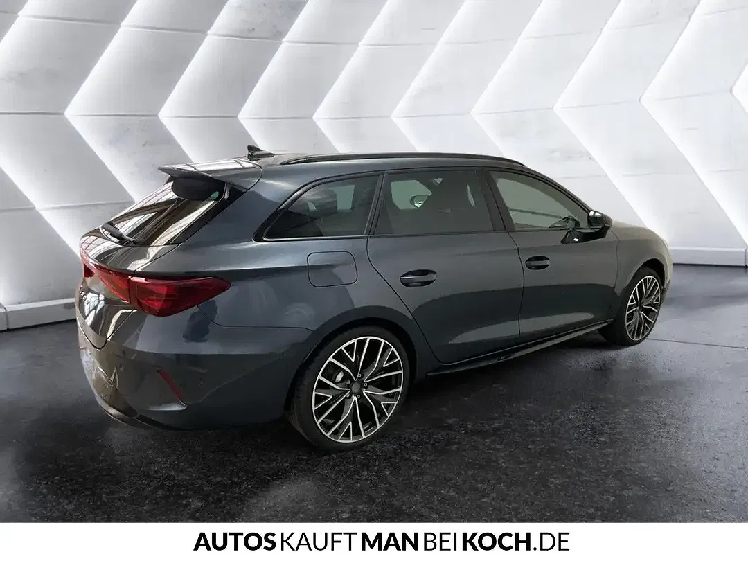 CUPRA Leon - Thumbnail 4