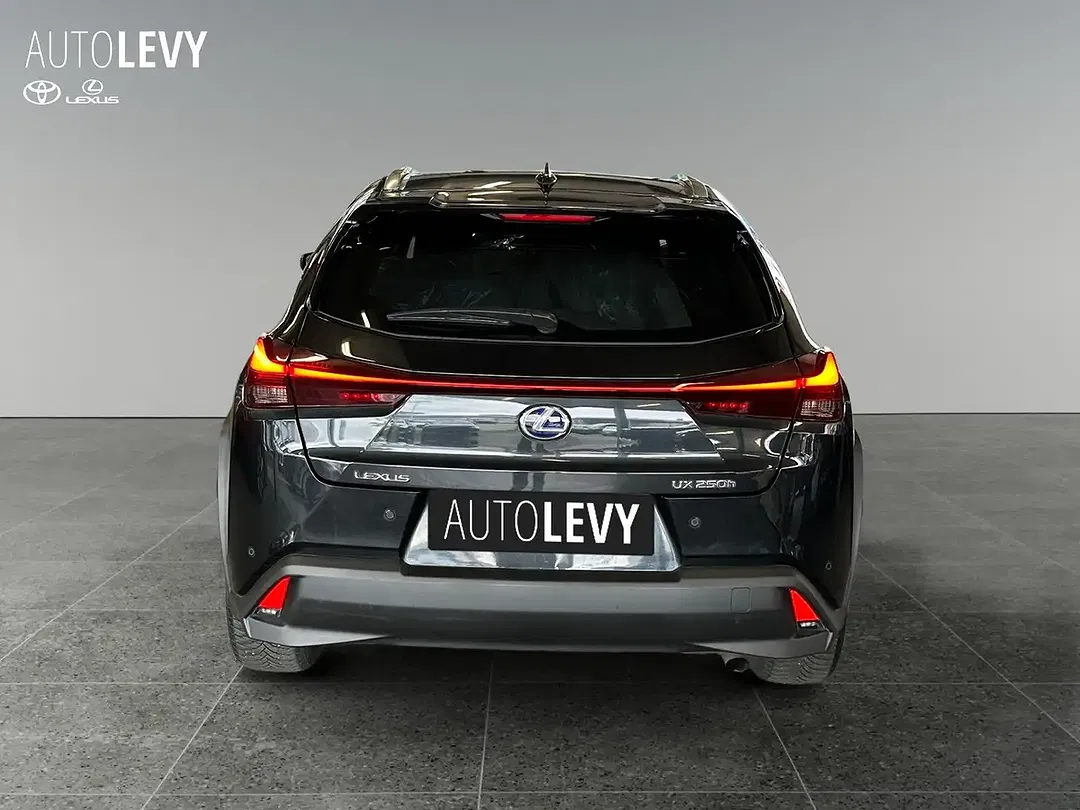 Lexus UX 250h - Thumbnail 5