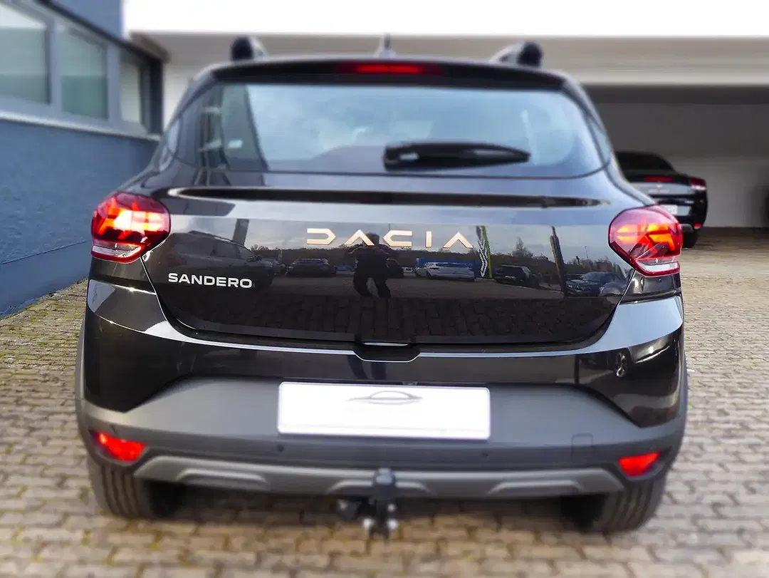 Dacia Sandero - Thumbnail 4