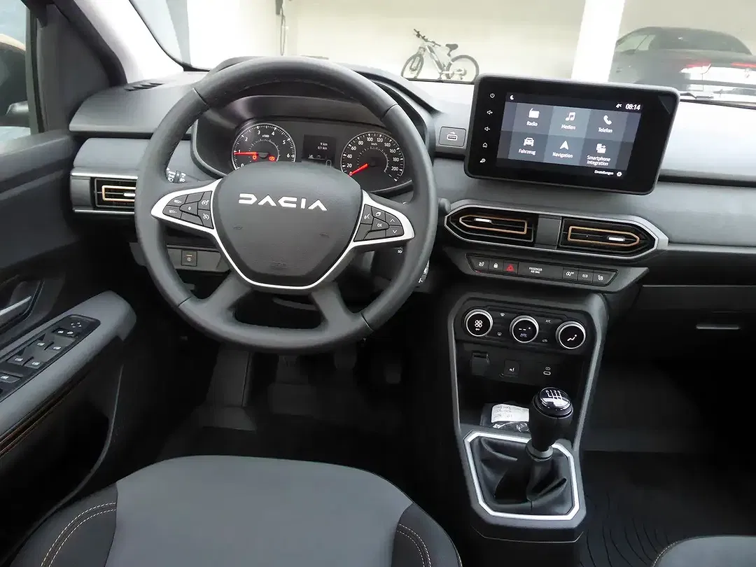 Dacia Sandero - Thumbnail 8