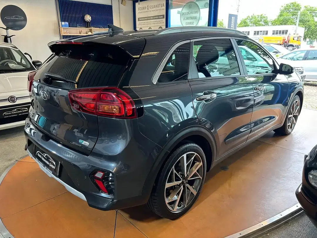 Kia Niro - Thumbnail 5