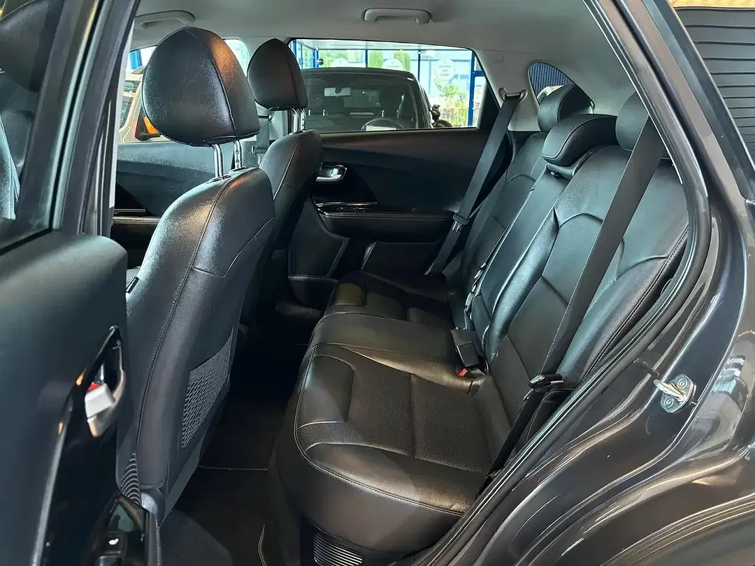 Kia Niro - Thumbnail 9