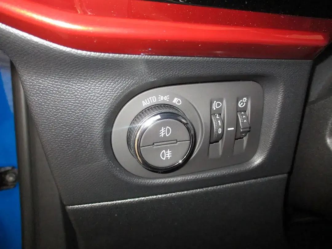 Opel Mokka - Thumbnail 8