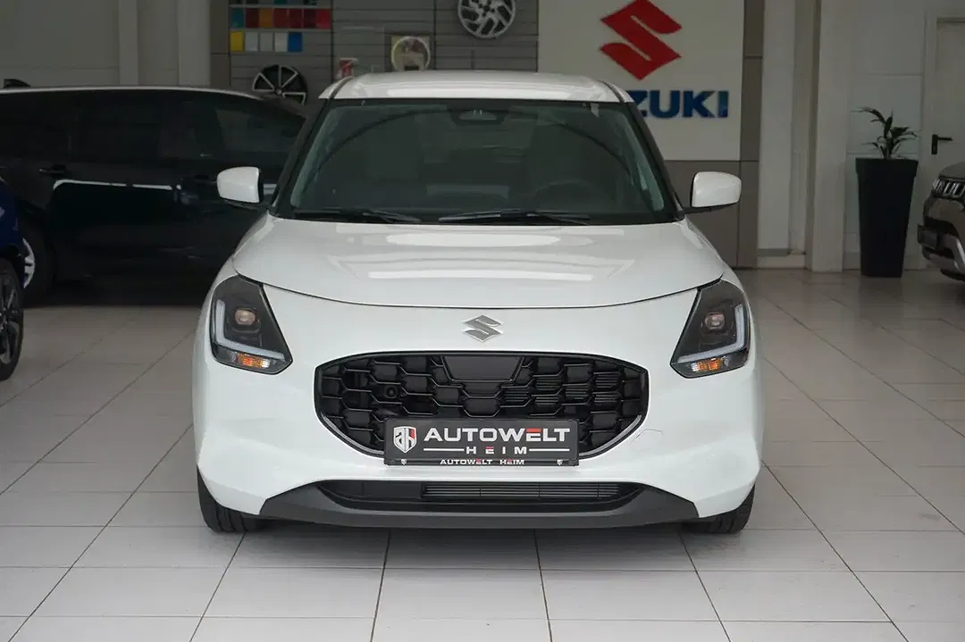 Suzuki Swift - Thumbnail 2