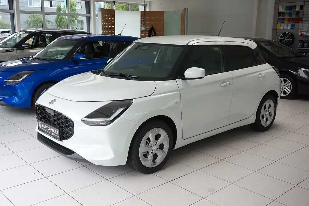 Suzuki Swift - Thumbnail 4