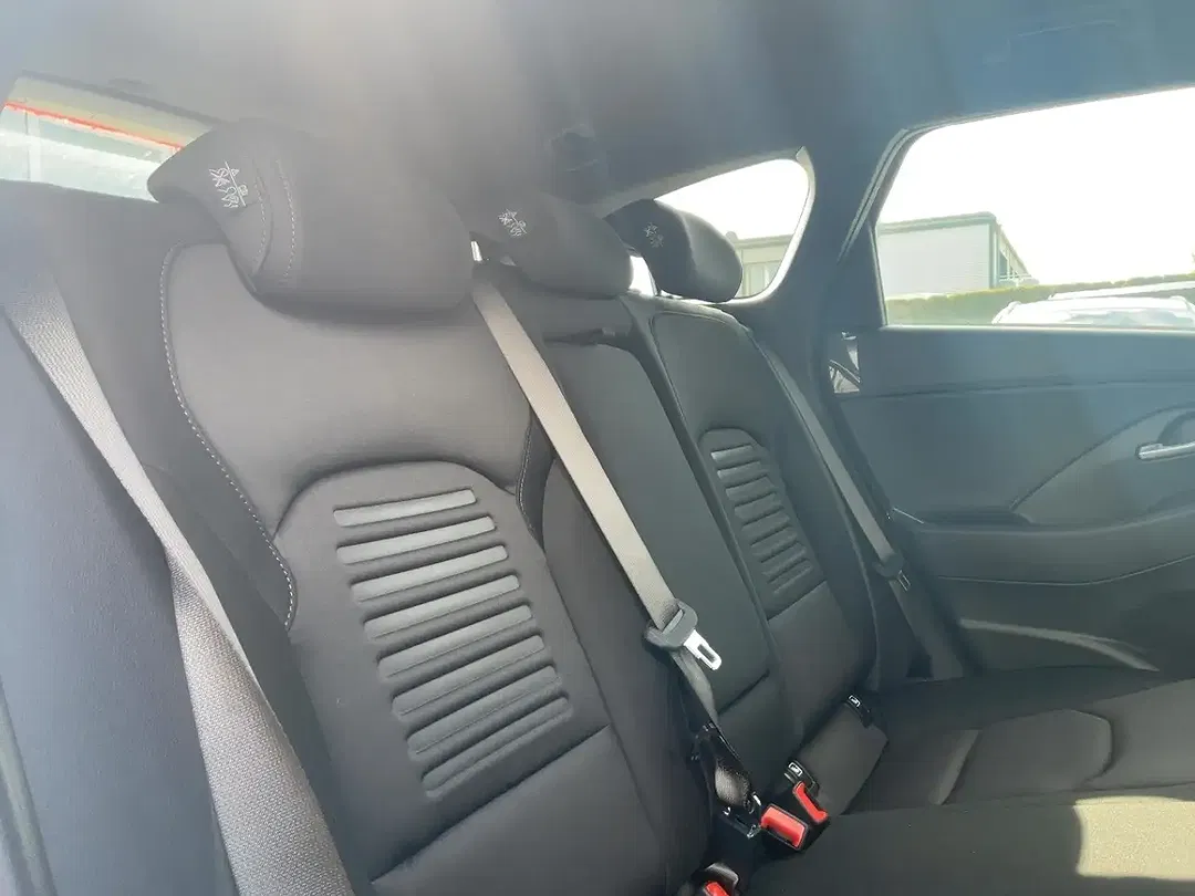Hyundai i30 - Thumbnail 11