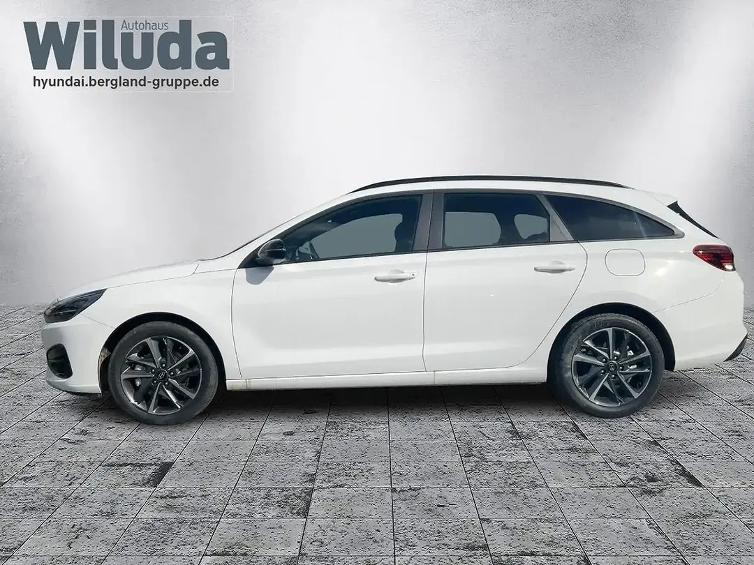 Hyundai i30 - Thumbnail 2